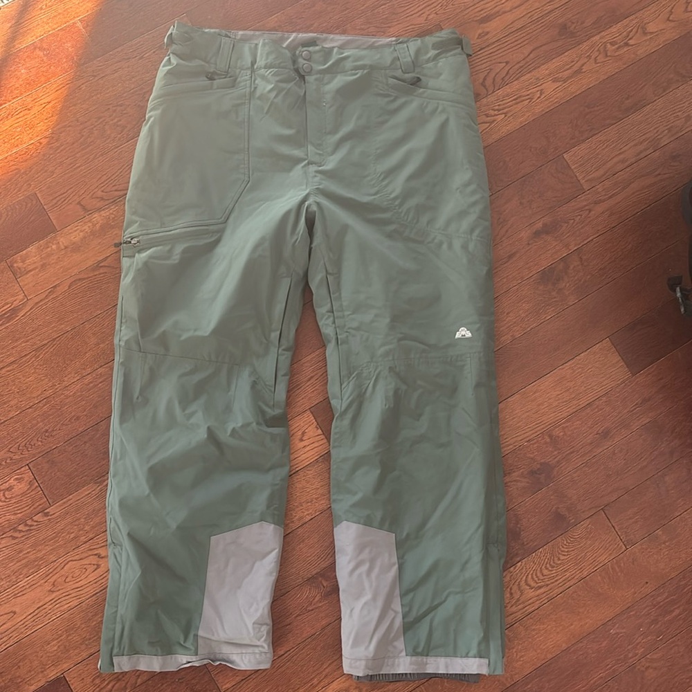 EMS snow pants ski pants - brand new no tags but never used.
